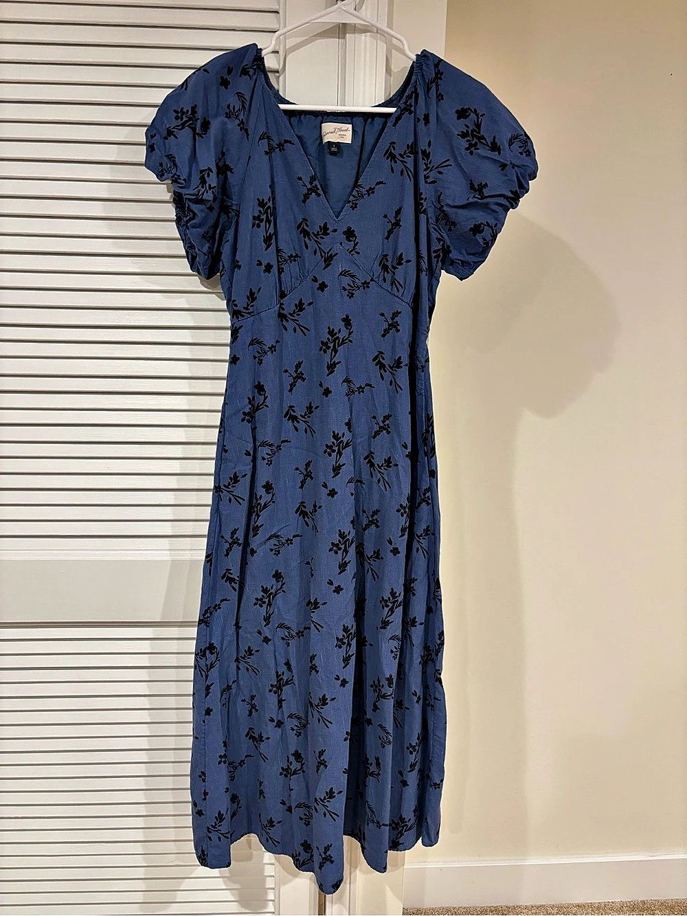 Universal Thread Floral Midi Dress